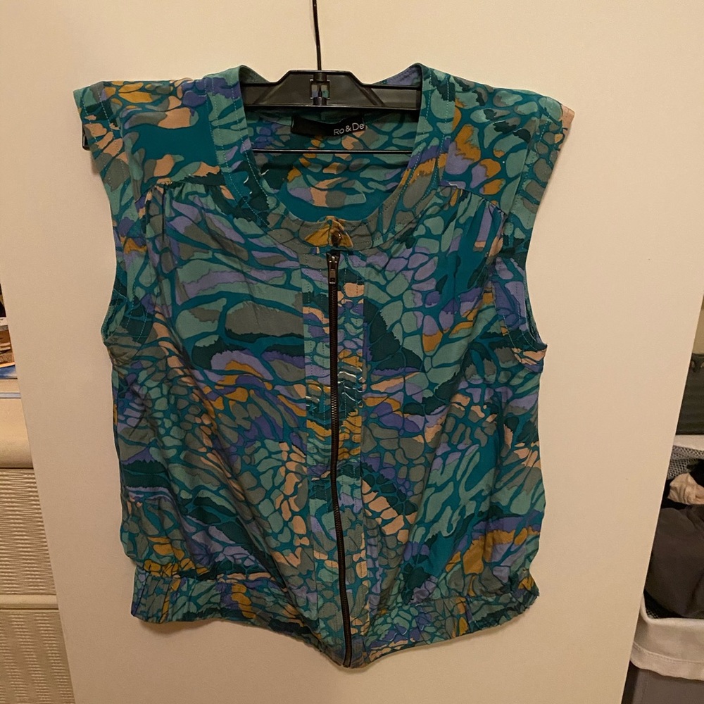 Colorful Green & Blue Reptile Printed Silk Tank